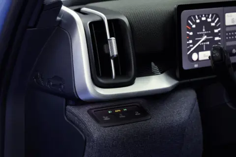 ID. Cross Generation 1 — Volkswagen ID.Cross 13
