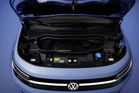 ID. Cross Generation 1 — Volkswagen ID.Cross 3