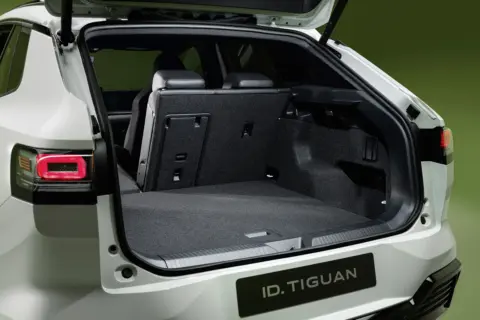 ID. Tiguan Generation 1 — Original 20375 Db2026au00939