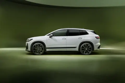 ID. Tiguan Generation 1 — Original 20383 Db2026au00928
