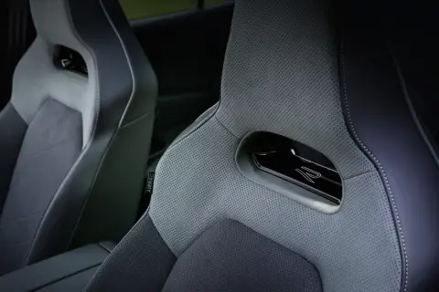 ID. Tiguan Generation 1 — Original 20387 Db2026au00934
