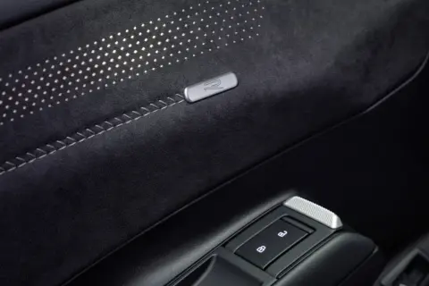 ID. Tiguan Generation 1 — Original 20390 Db2026au00937