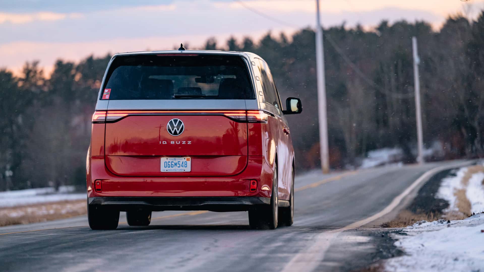VW Explored Gas Range-Extender for ID. Buzz but Found It Unfeasible