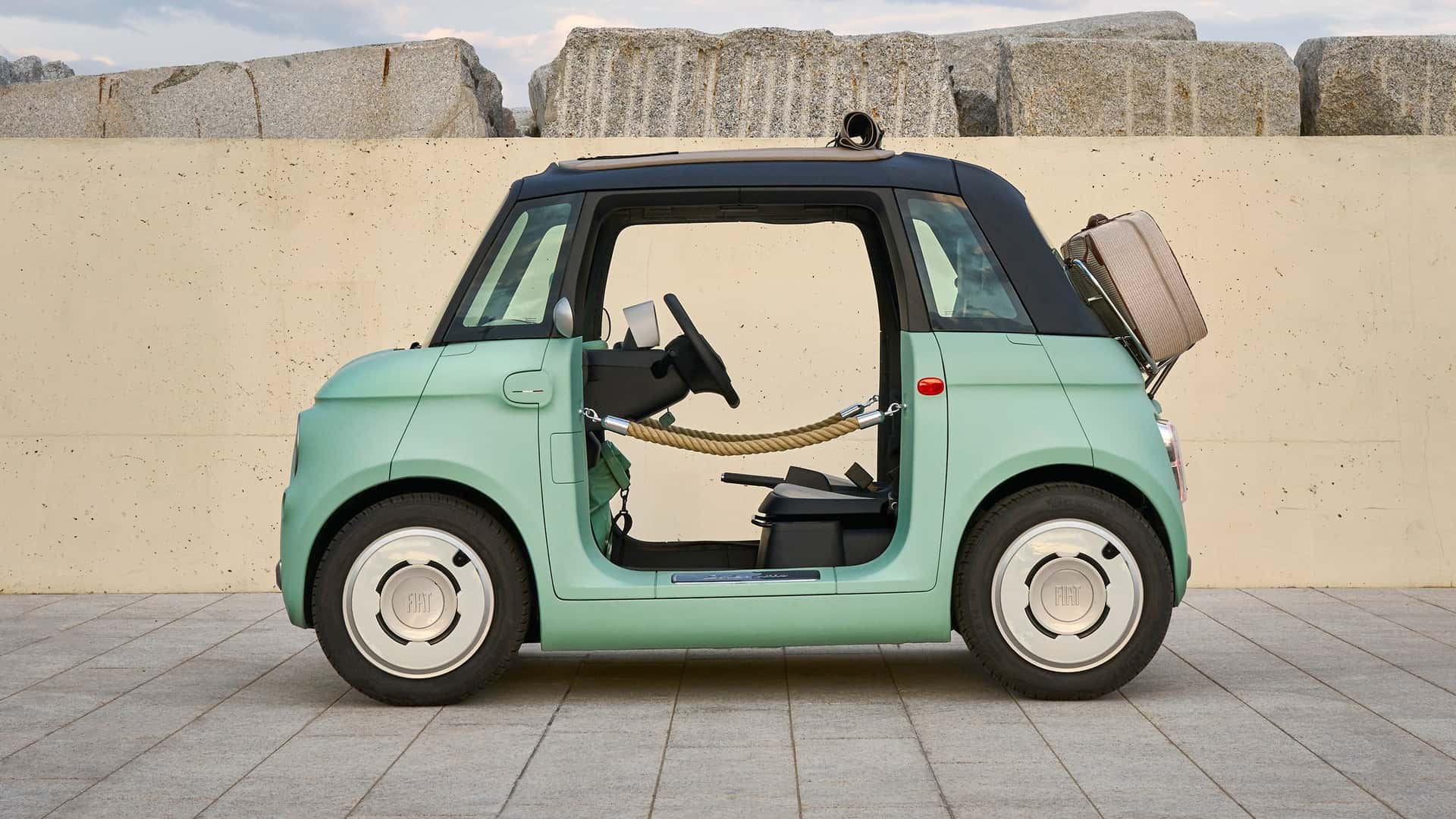 Fiat Topolino Becomes America’s Cheapest New Vehicle at $14,985