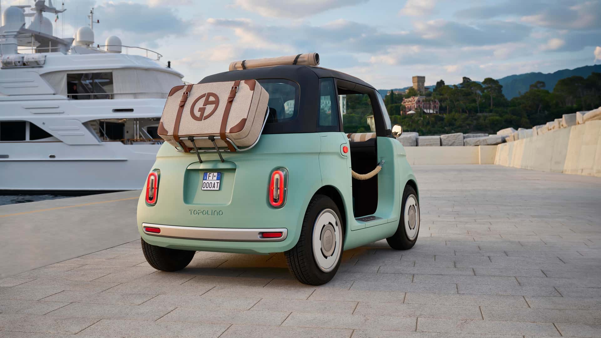 Fiat Topolino Becomes America’s Cheapest New Vehicle at $14,985