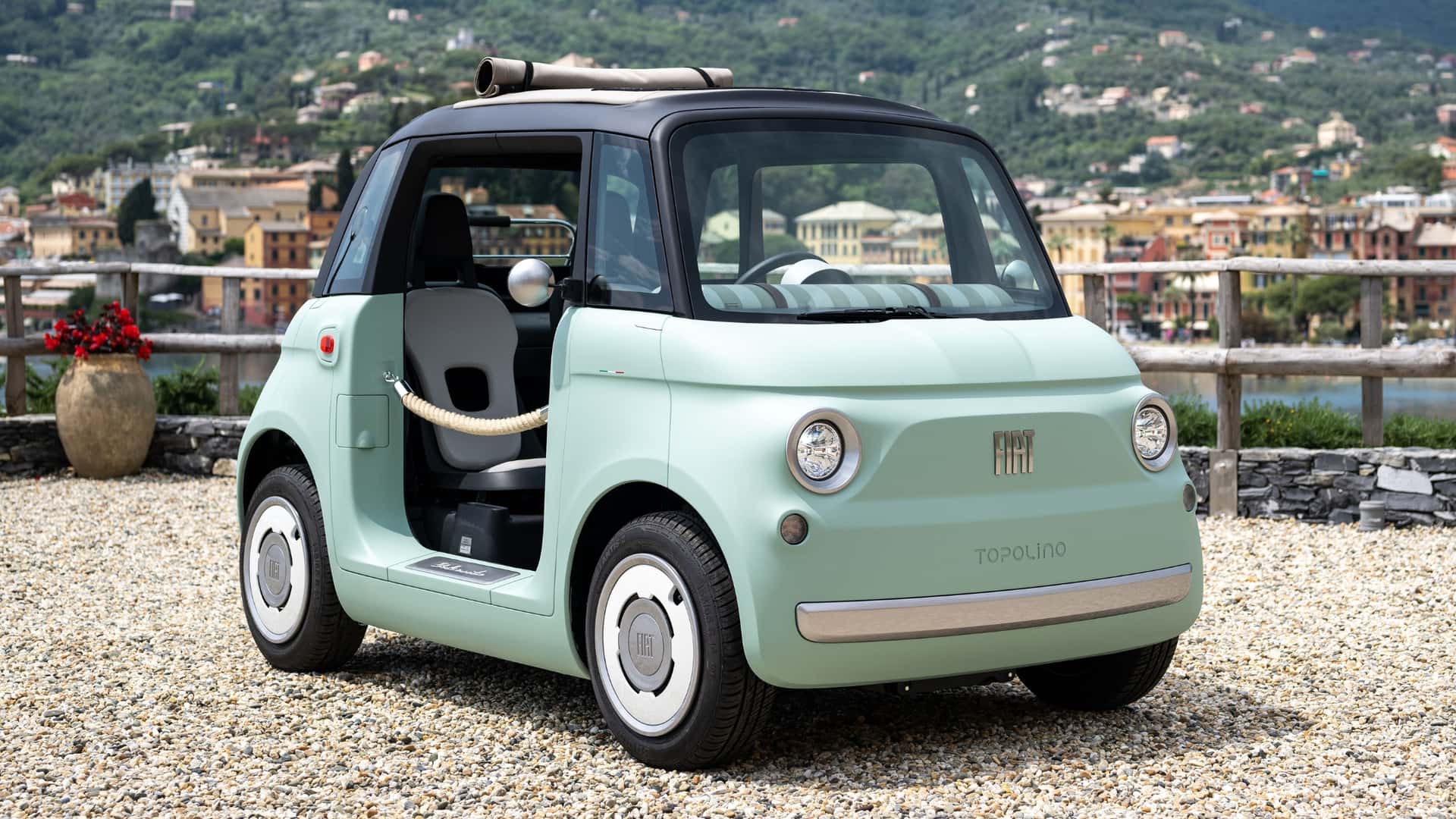 Fiat Topolino Becomes America’s Cheapest New Vehicle at $14,985