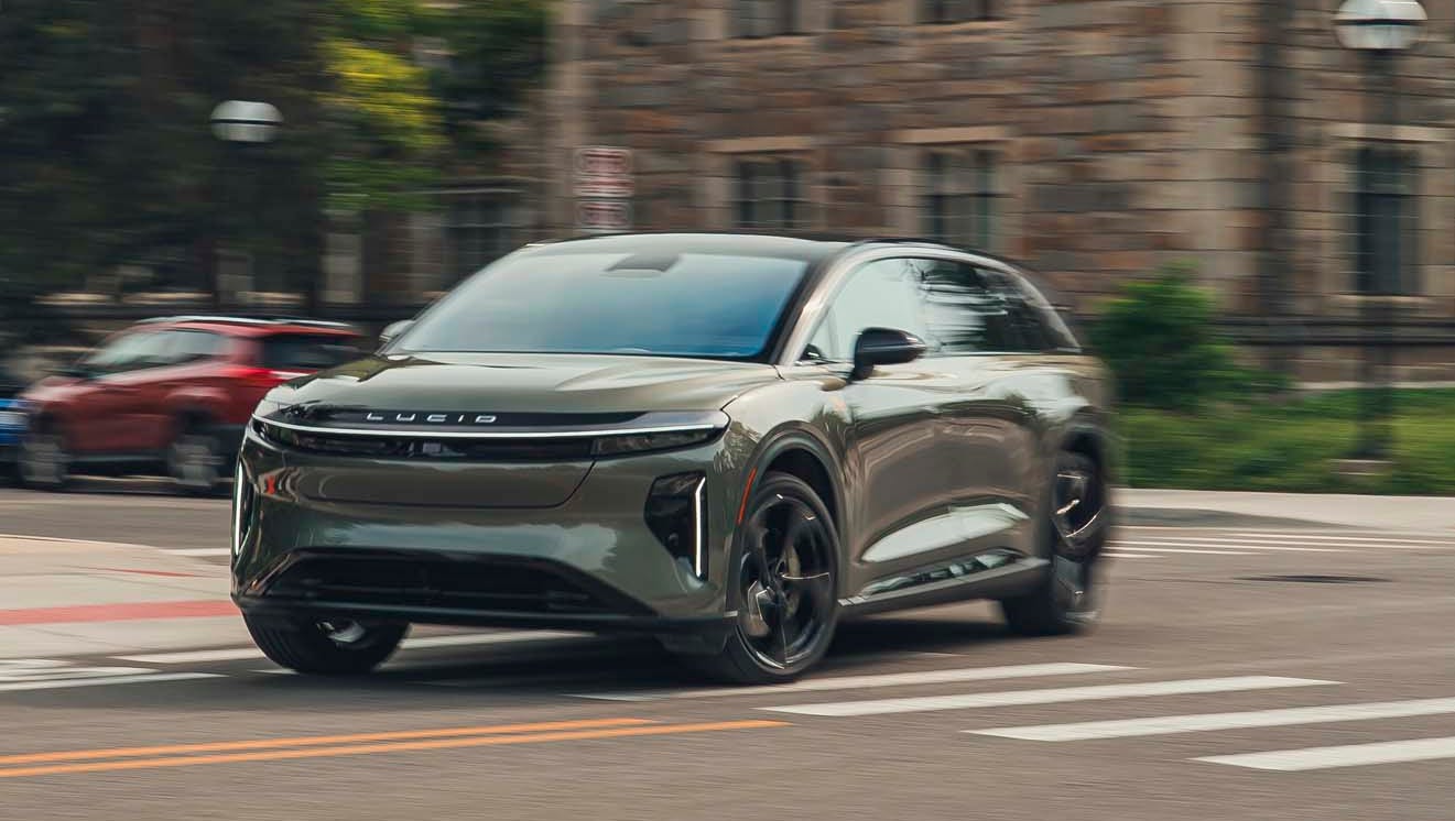 Lucid Offers Zero Percent Financing and €9,500 Credit on 2026 Gravity SUV