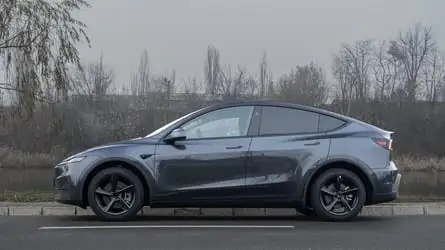 Tesla Delivers More Cars in Q2 but Operating Profit Drops Sharply