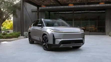NHTSA Proposes Dropping Steering Wheel Requirement for Driverless Cars