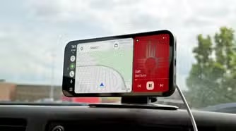 Why a USB Cable Still Outperforms Wireless Android Auto