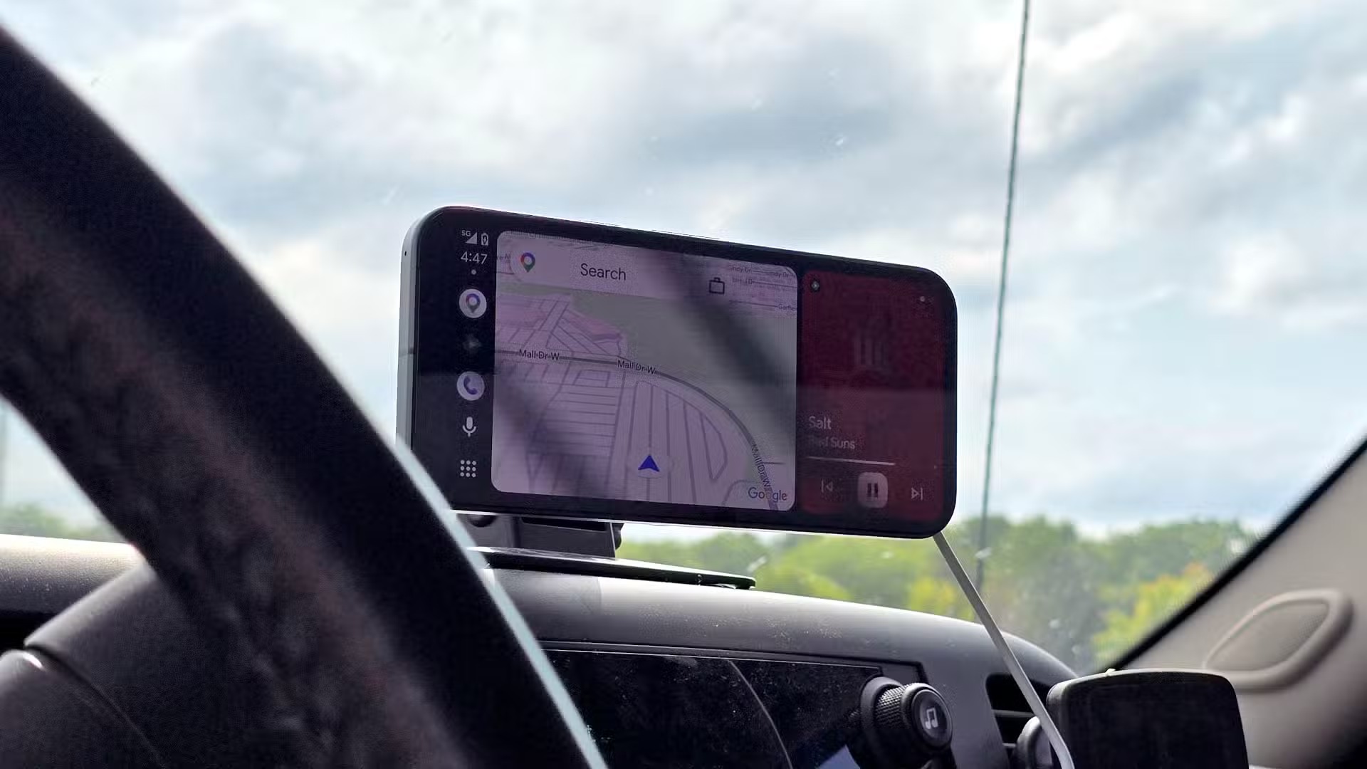 Why a USB Cable Still Outperforms Wireless Android Auto