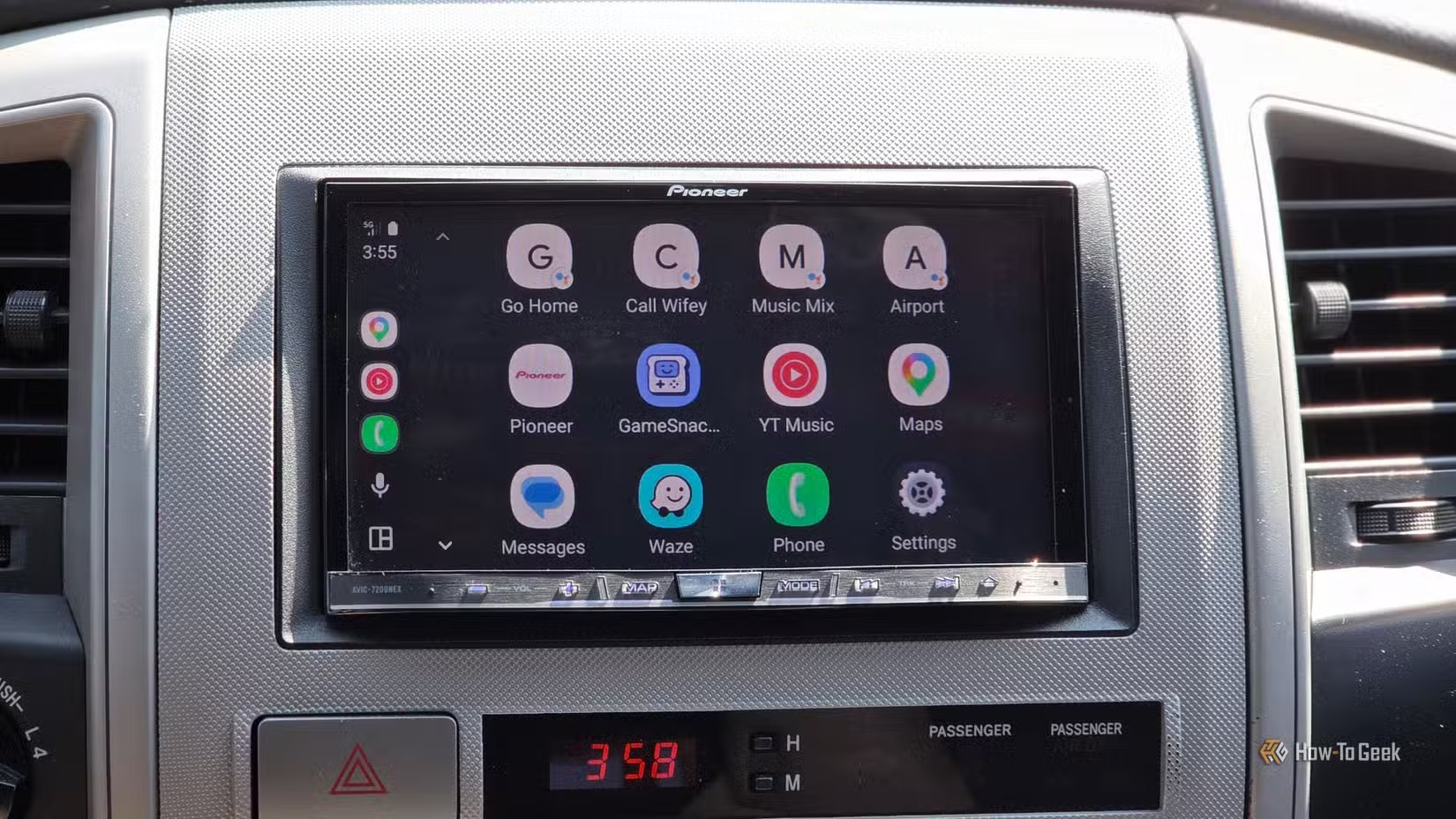 Why a USB Cable Still Outperforms Wireless Android Auto