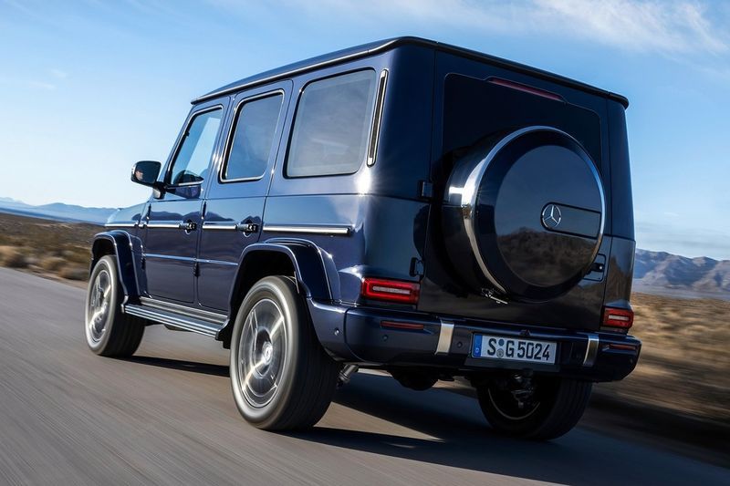 BMW Pauses Development of G74 SUV Amid Market Challenges
