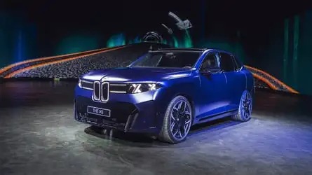 BMW Recalls Nearly 30,000 PHEVs in US Due to Fire Risk Linked to Starter Motor