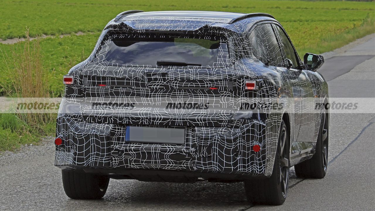 BMW Prepares All-Electric X5 M with Nearly 1,000 hp for 2028