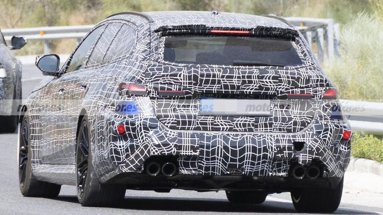 New Spy Photos Reveal BMW M5 Touring with E39-Inspired Design