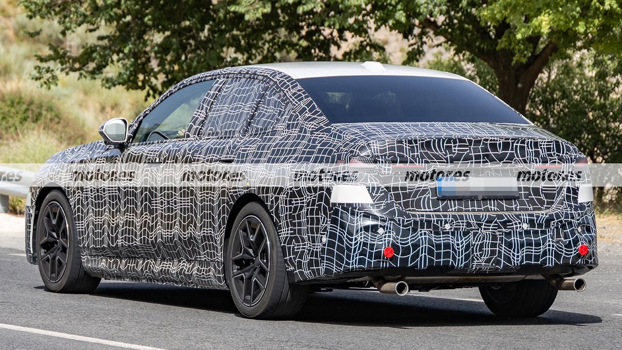 BMW Prepares Updated 5 Series for 2027 with More Than 300 HP and Improved Electric Range