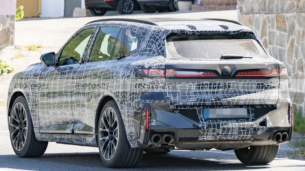 Spy Photos Reveal New BMW X5 M60 xDrive with V8 Engine and 550 HP