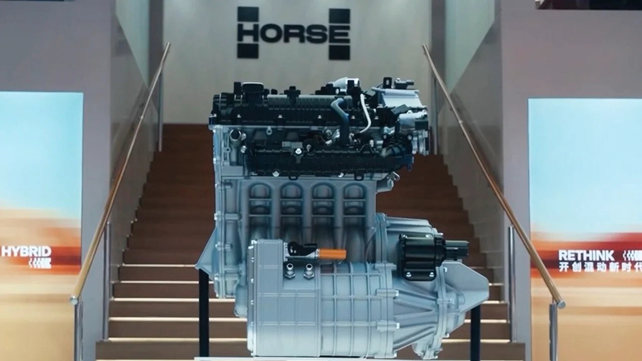 Renault Austral Expected to Gain New Hybrid Powertrain Around 2030