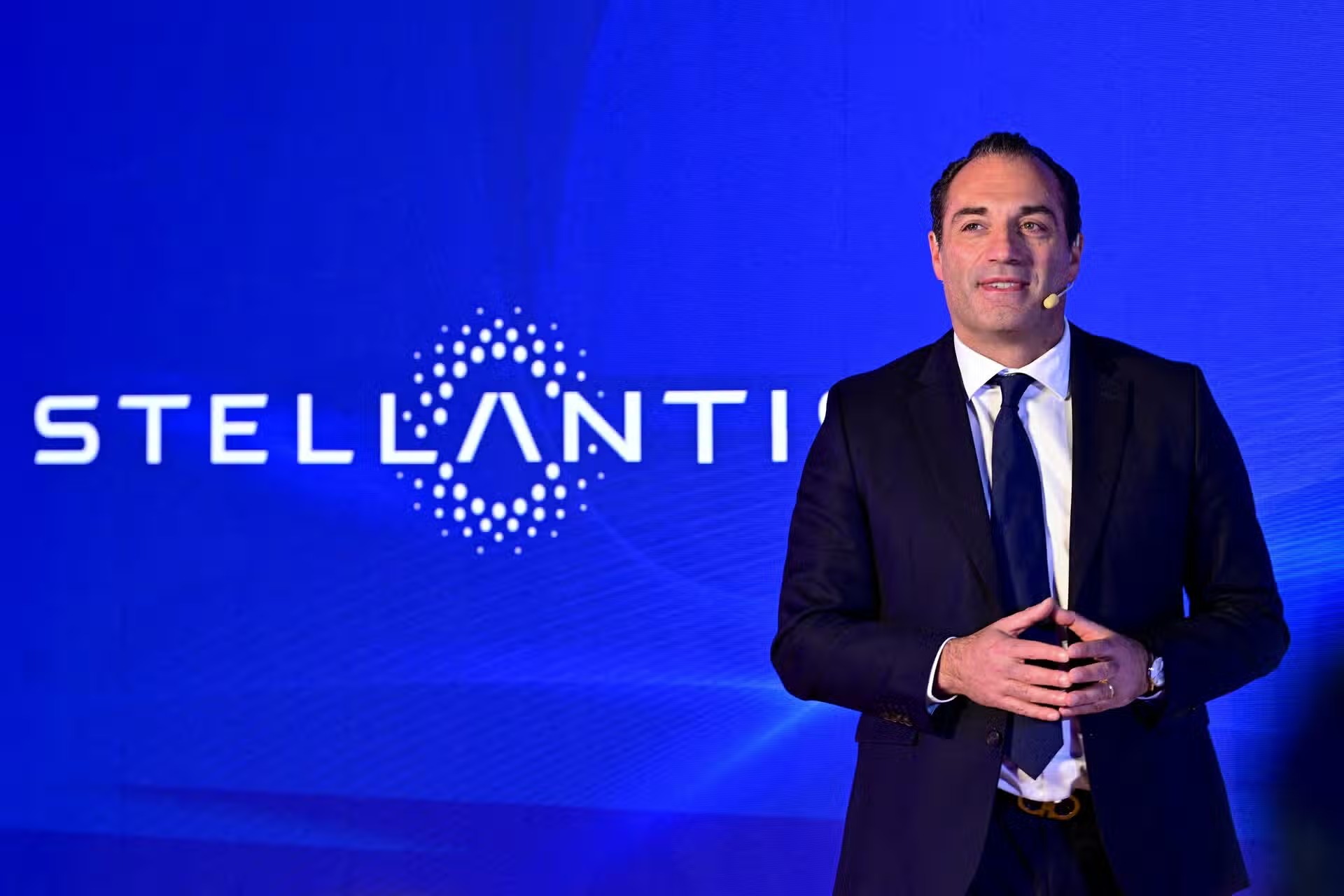 Stellantis Considers Selling More Noncore Assets Amid Cost-Cutting Drive