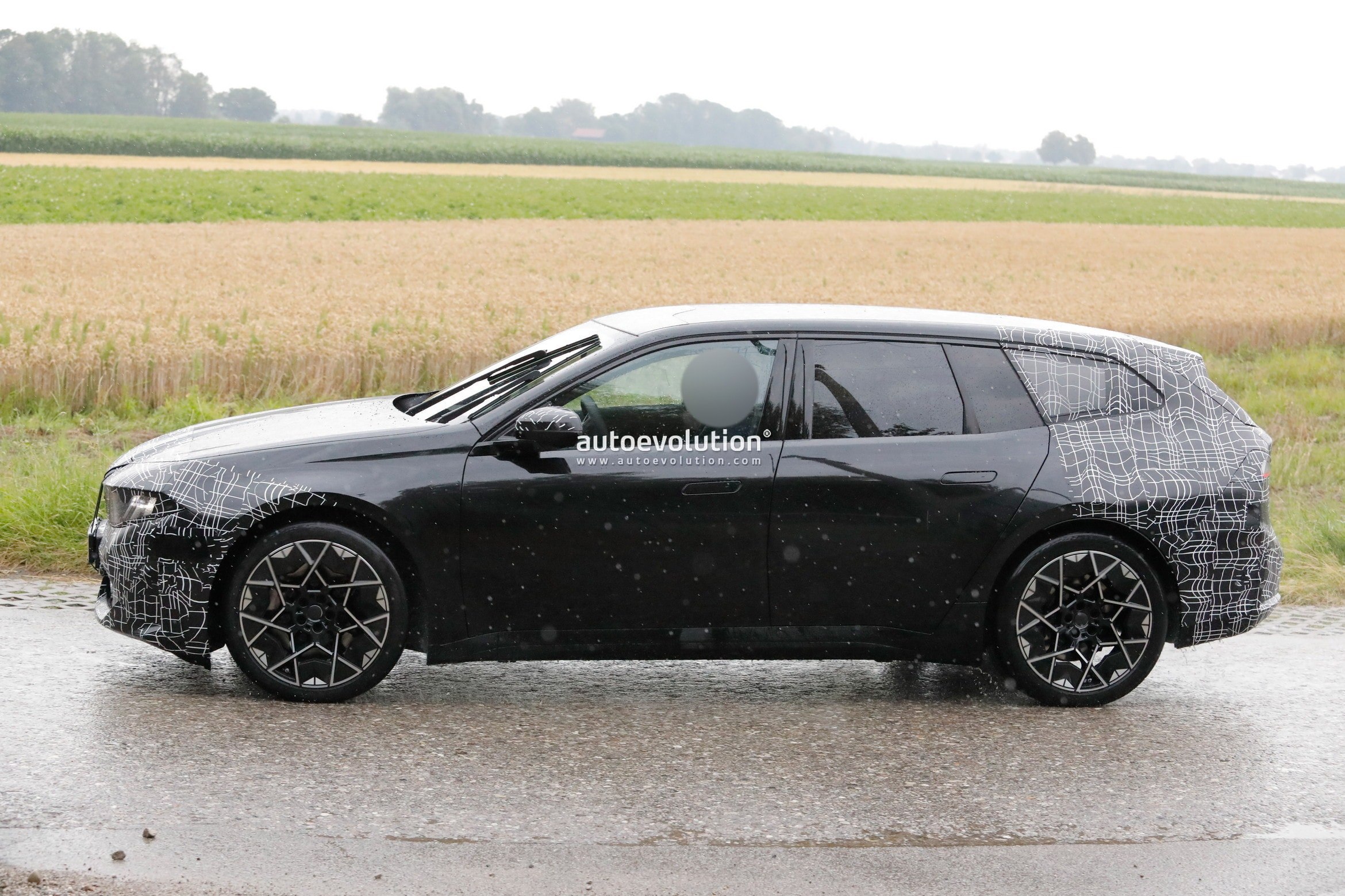 BMW i3 Touring Rendered in Detail Based on Latest Spy Photos