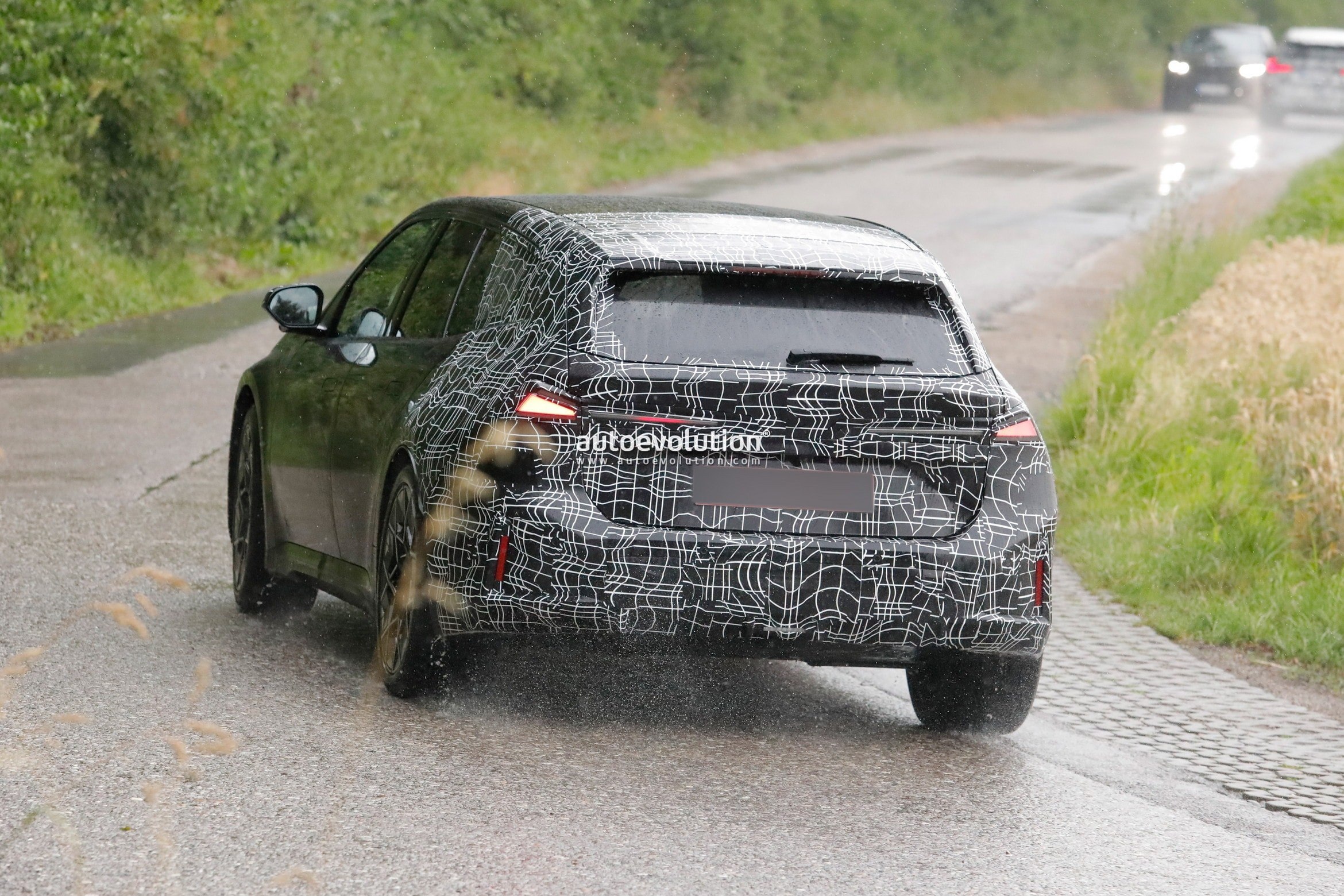BMW i3 Touring Rendered in Detail Based on Latest Spy Photos