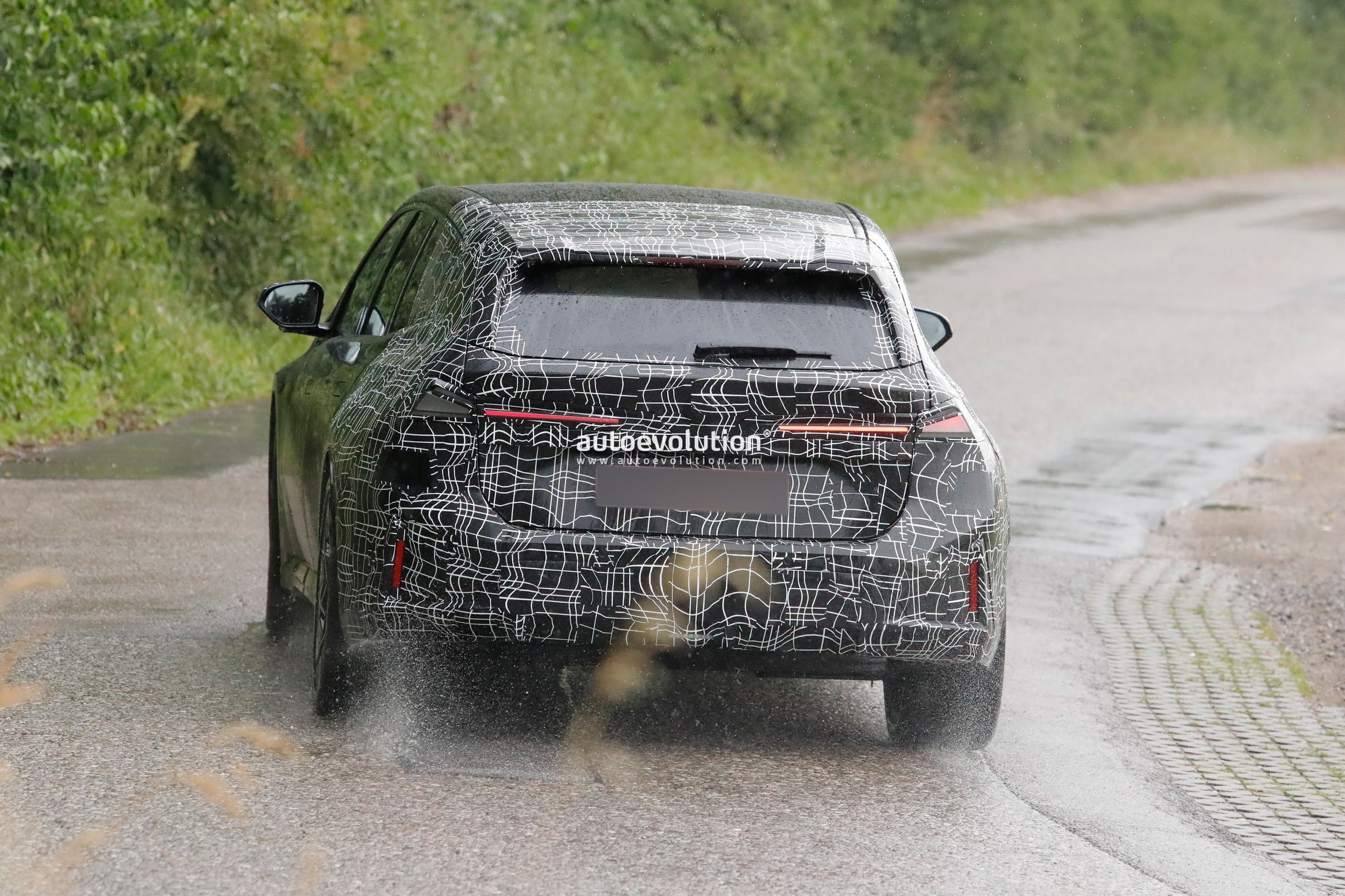 BMW i3 Touring Rendered in Detail Based on Latest Spy Photos