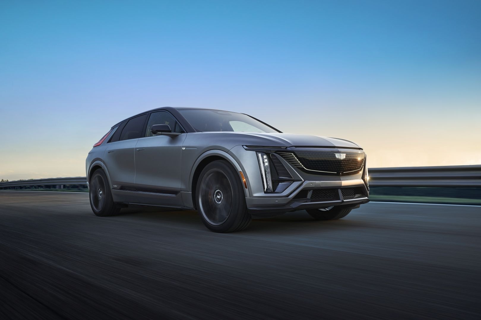 General Motors Reverses EV Strategy, Revives Gas-Powered Models Including Cadillac XT6