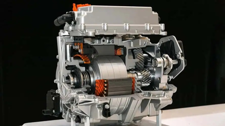 Geely Unveils Compact “Thunder” Electric Drive System with High Efficiency