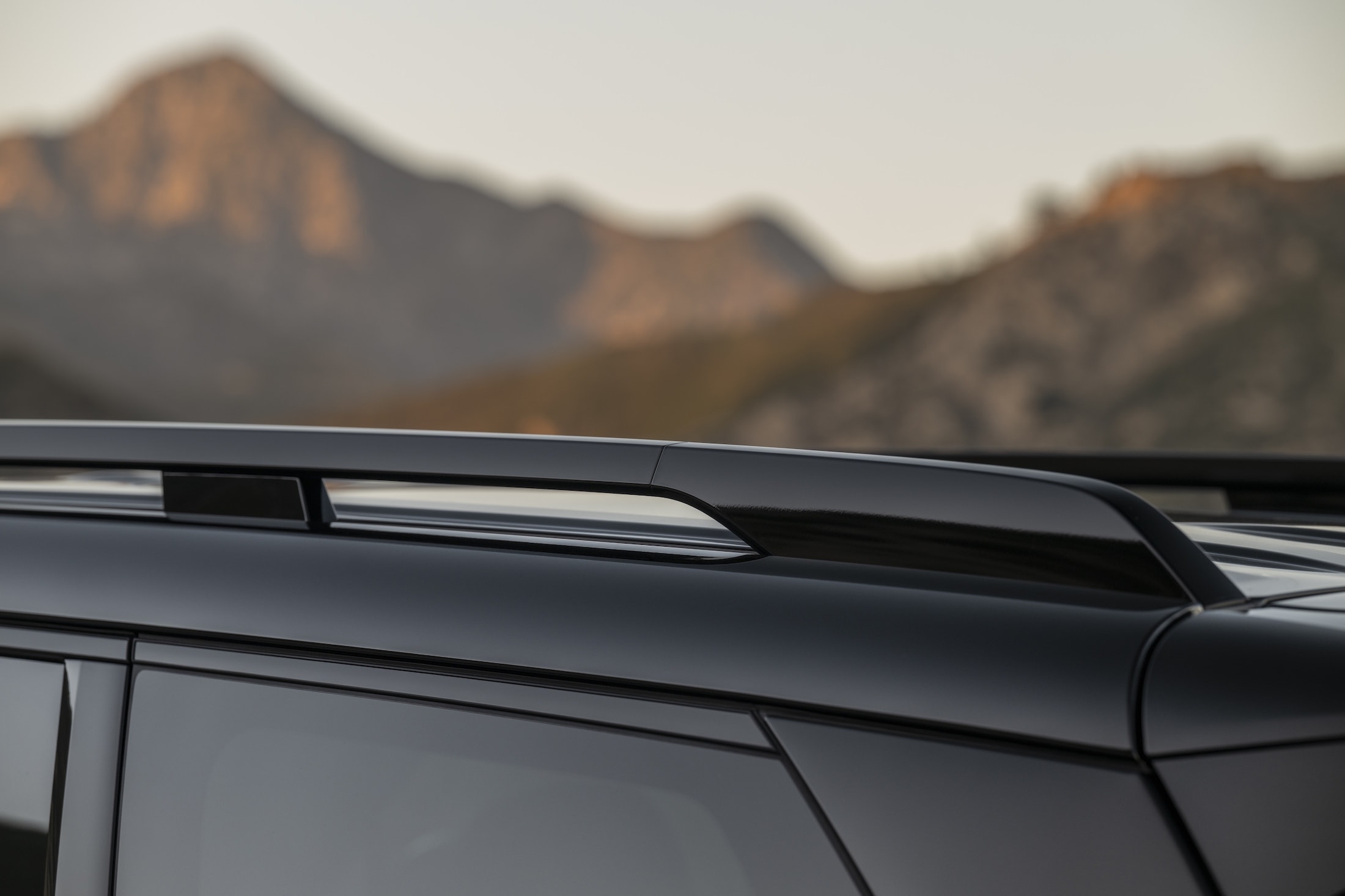 Hyundai Launches Palisade Hybrid Calligraphy Black Ink with Sleek Blacked-Out Design