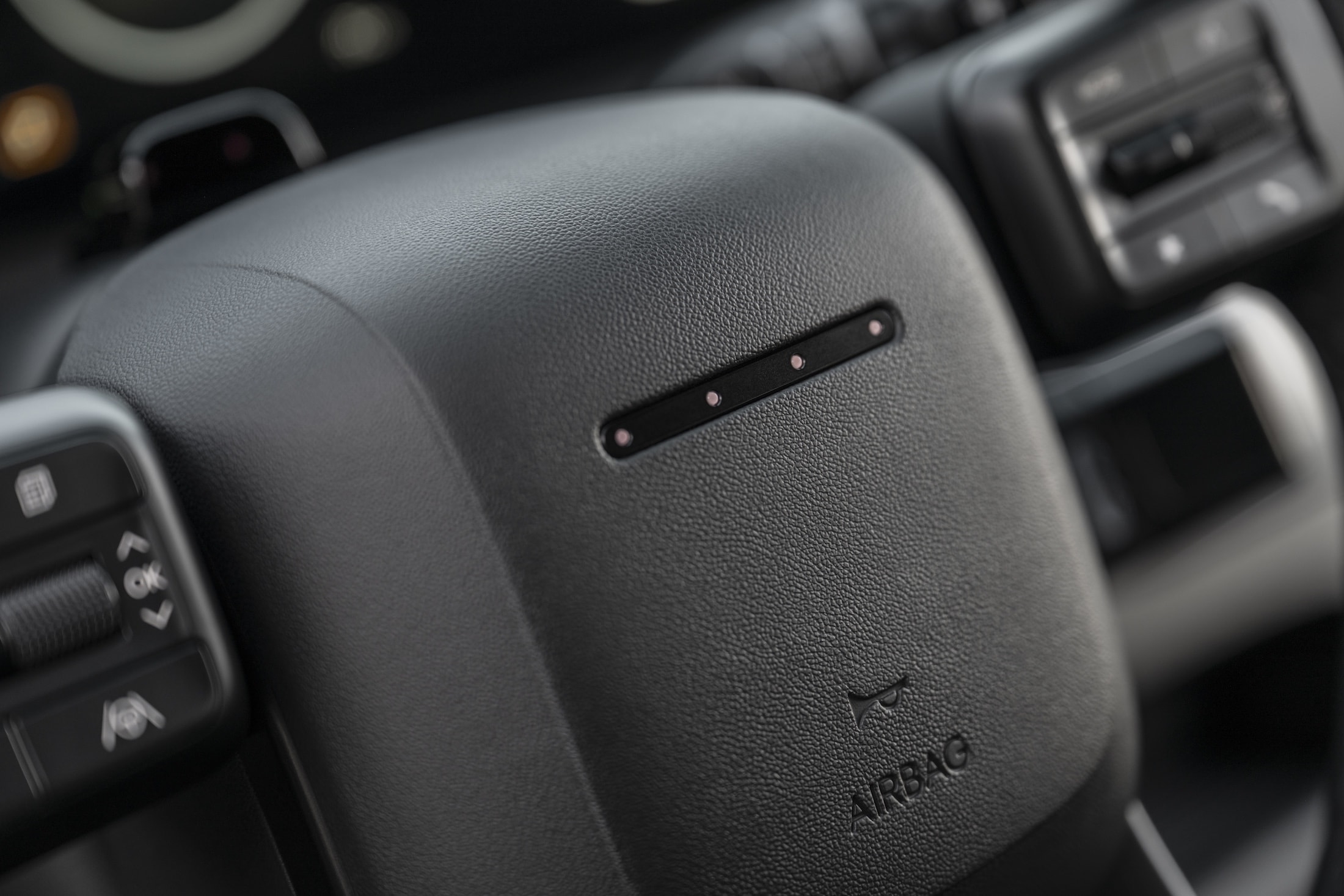 Hyundai Launches Palisade Hybrid Calligraphy Black Ink with Sleek Blacked-Out Design