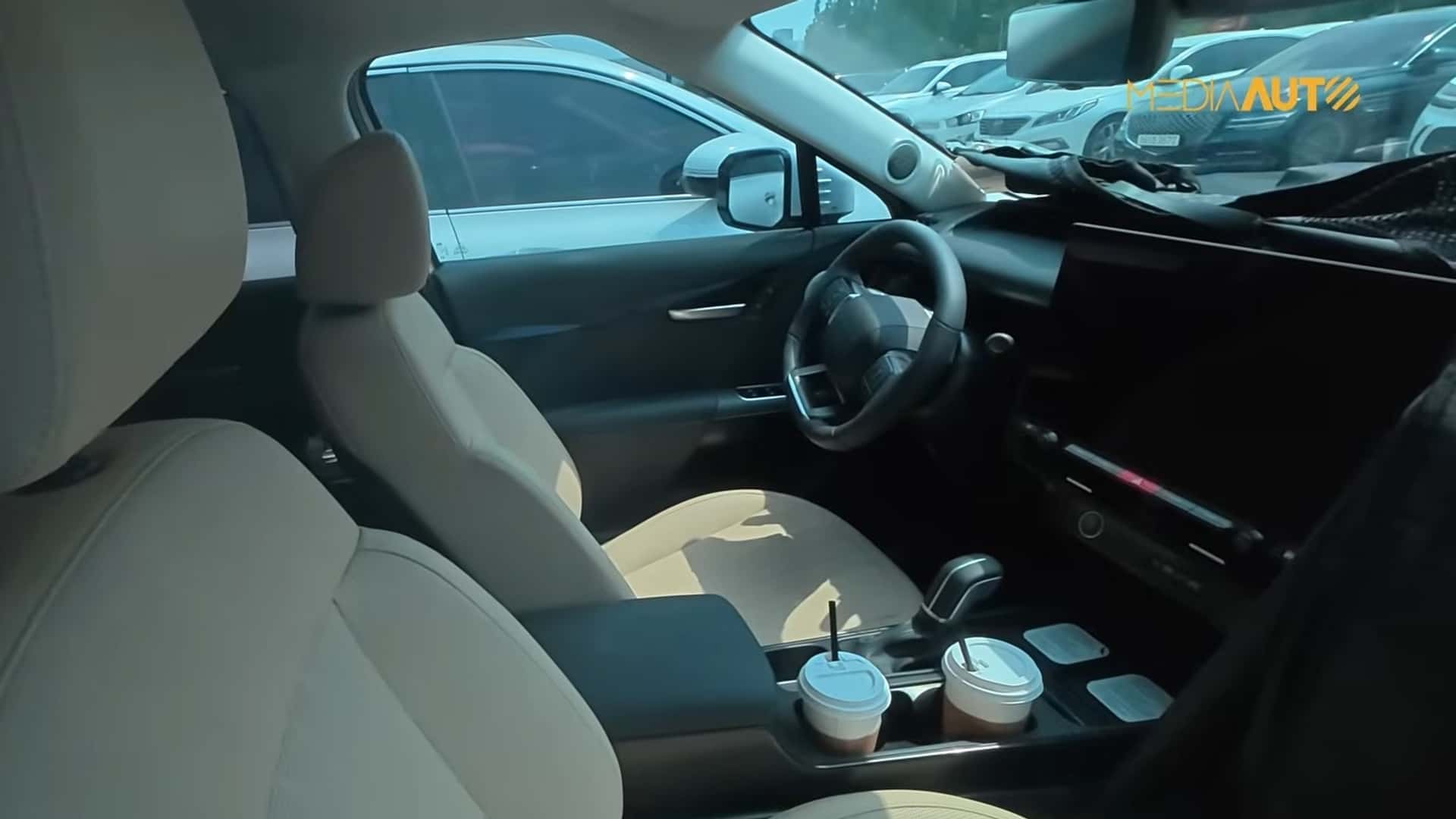 Next-Gen Hyundai Tucson Spotted With Larger Size and Massive Infotainment Screen