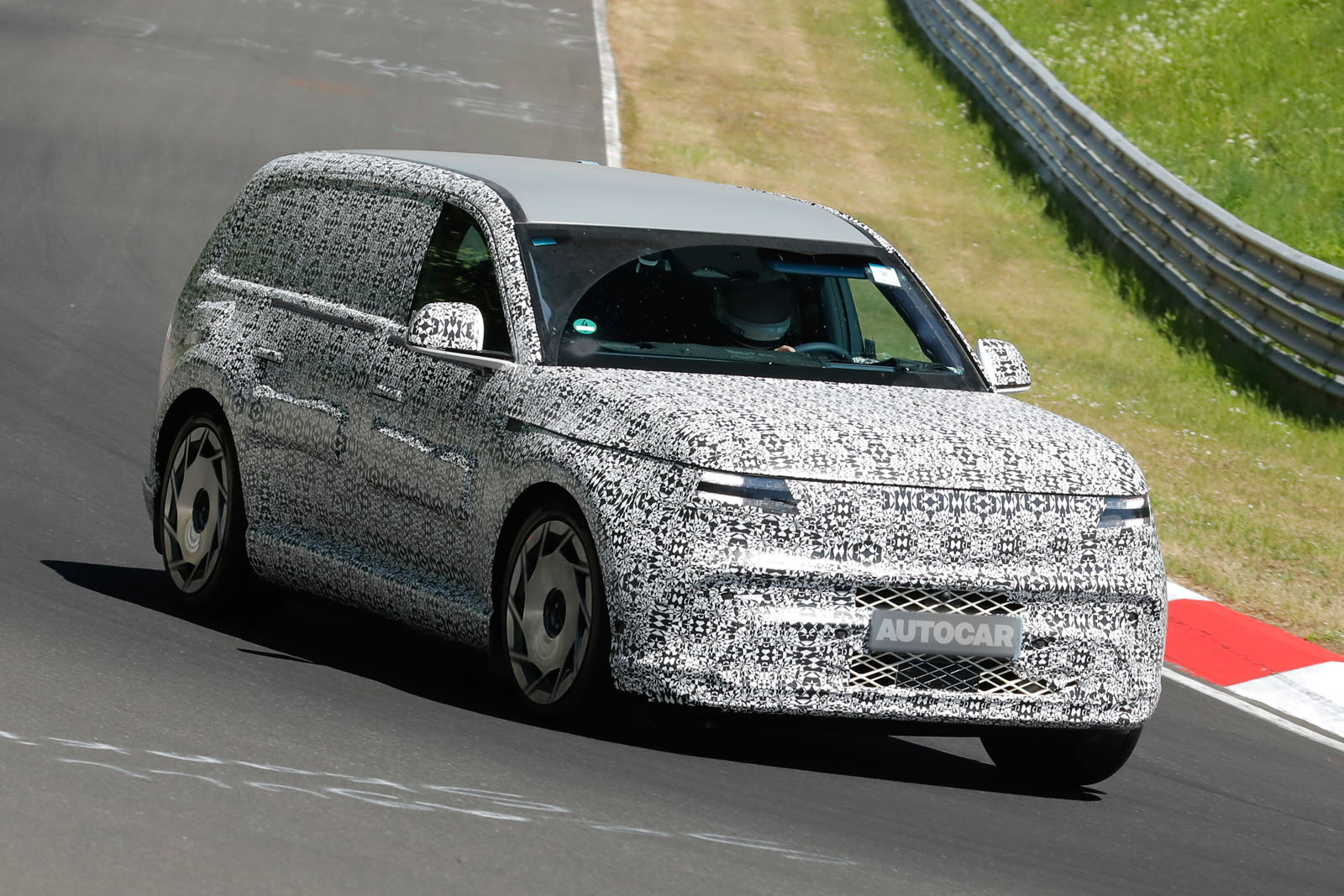 Genesis GV90 to Feature Coach Doors and Cinema Screen in Flagship Electric SUV