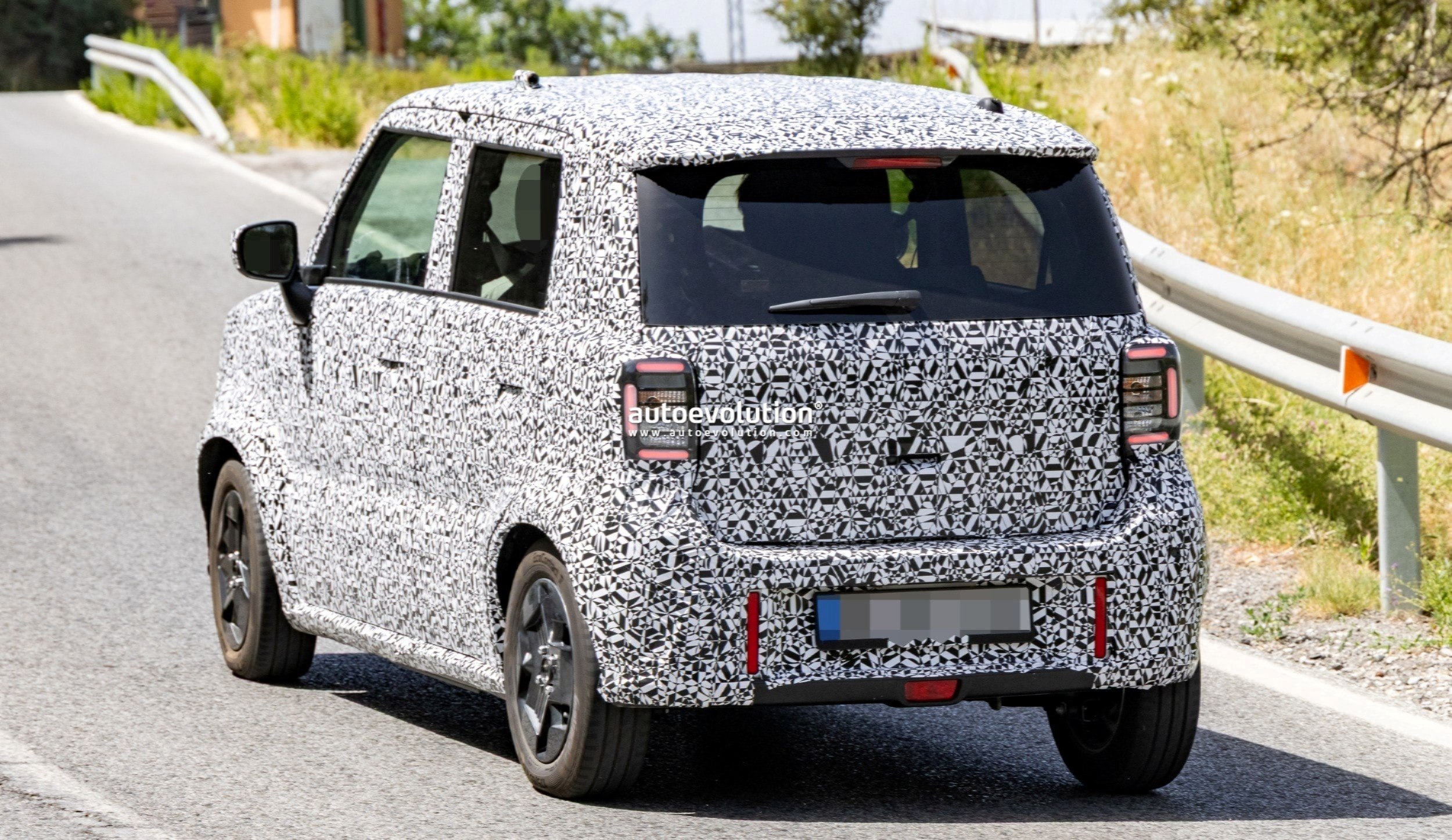 2027 Suzuki Electric Kei Car Spotted in Europe, Taking Cues from Vision e-Sky Concept