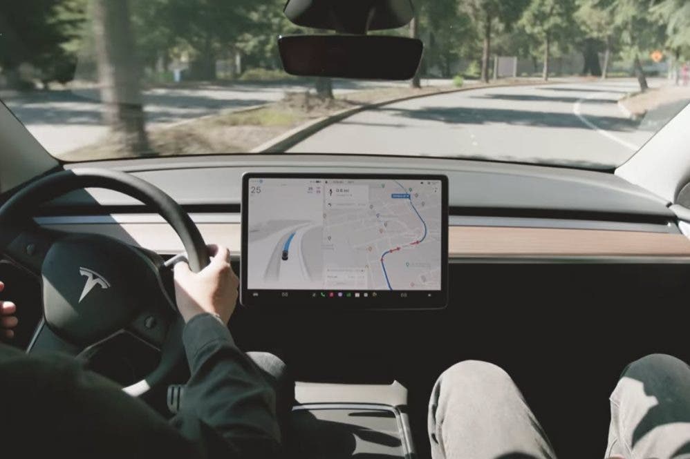 Tesla May Add Face ID-Style Driver Checks for Full Self-Driving