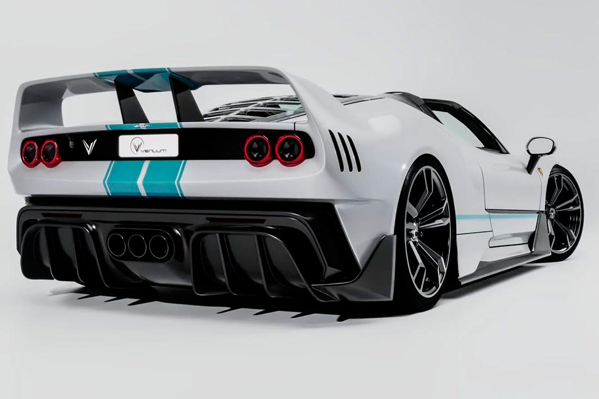 Dubai-Based Venuum Creates Six Ferrari SF90 Spiders with F40-Inspired Design