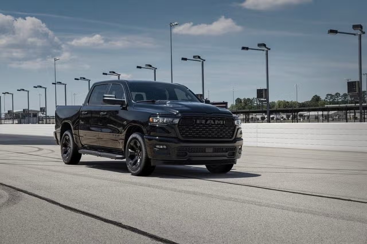 Ram 1500 Phases Out eTorque Mild-Hybrid System on 5.7-Liter HEMI V8 for 2027