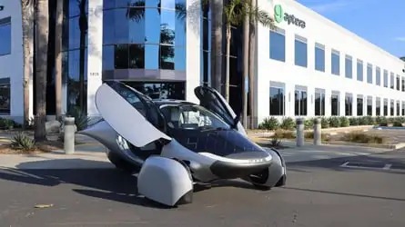 China Recalls Millions of EVs Over Hard-to-Use Interior Door Handles