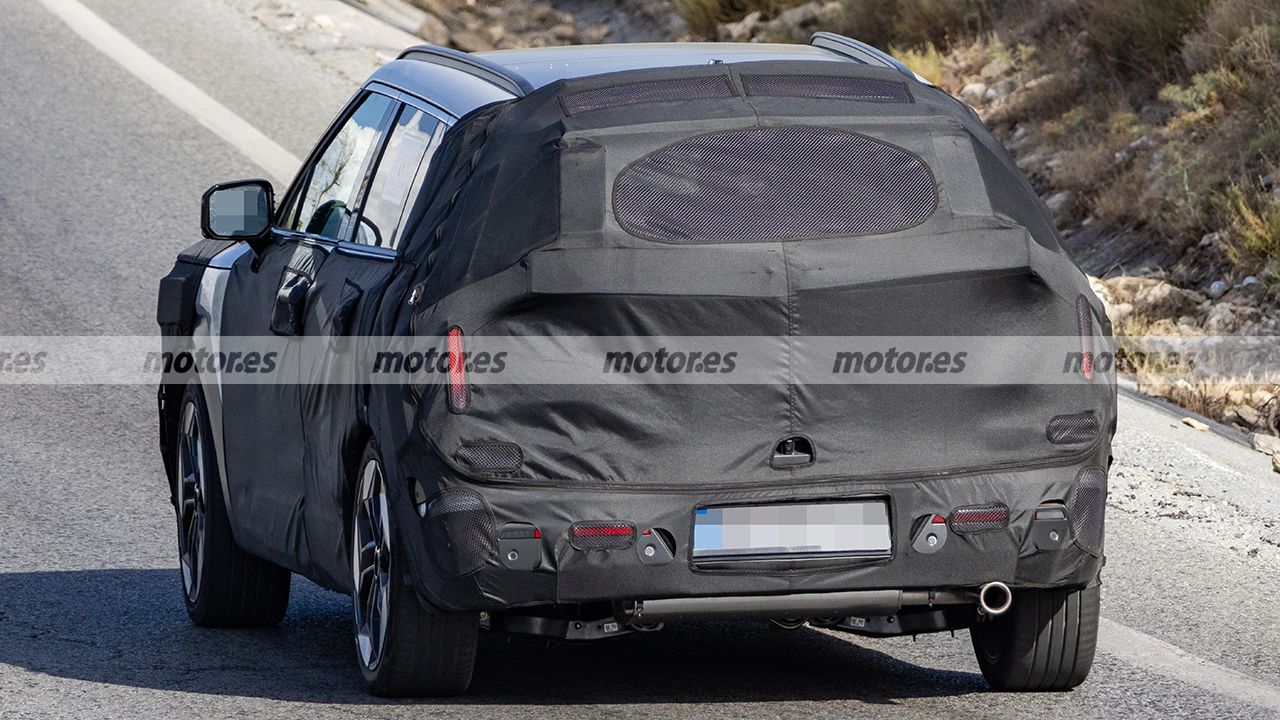 Hyundai Prepares Complete Redesign of Tucson for 2027 with New Tech and No Diesel Engines