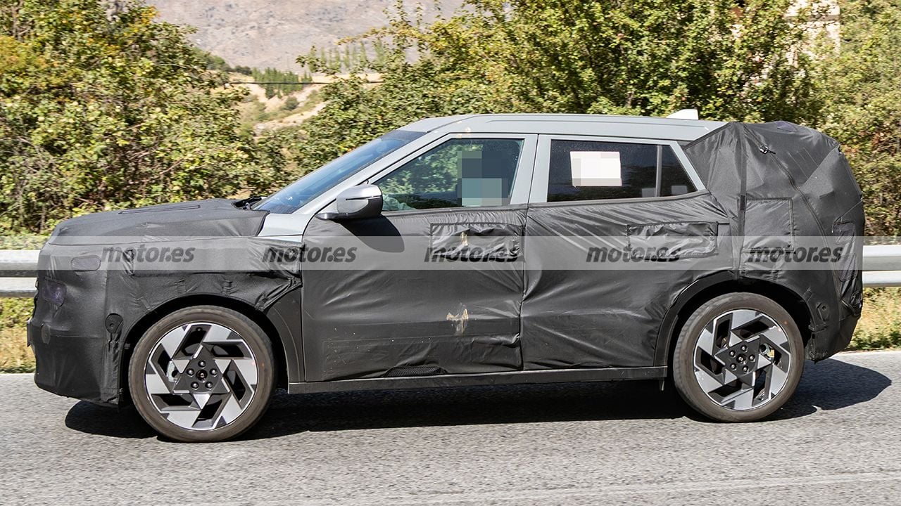Hyundai Prepares New KONA Generation for 2027 to Take on Chinese Rivals