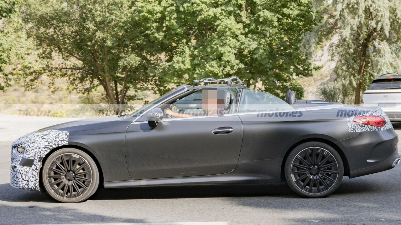 Mercedes CLE Cabrio Facelift 2027 Spied With New Tech and V8 Return