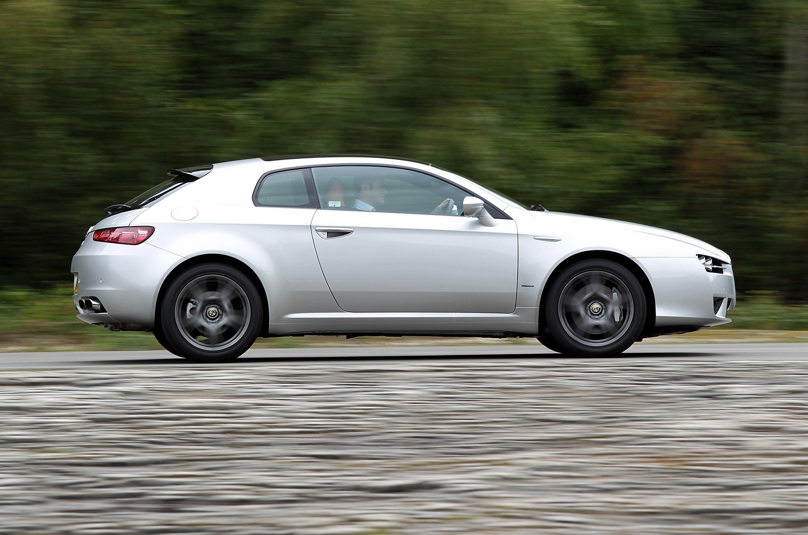 Alfa Romeo Brera Reimagined in New CGI with Modern Design Touches