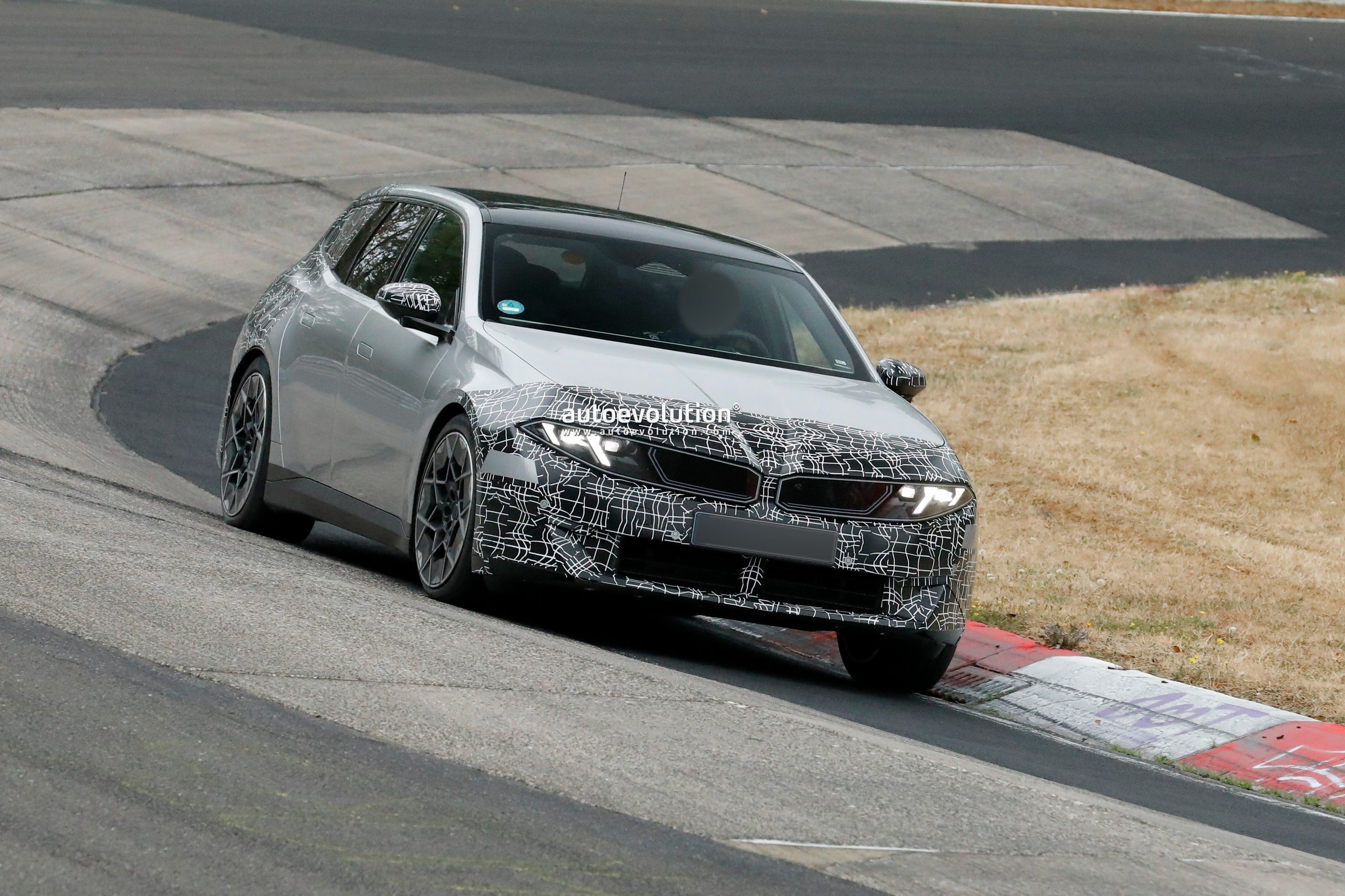 BMW Tests New i3 Touring Prototype at Nürburgring Before 2027 Launch