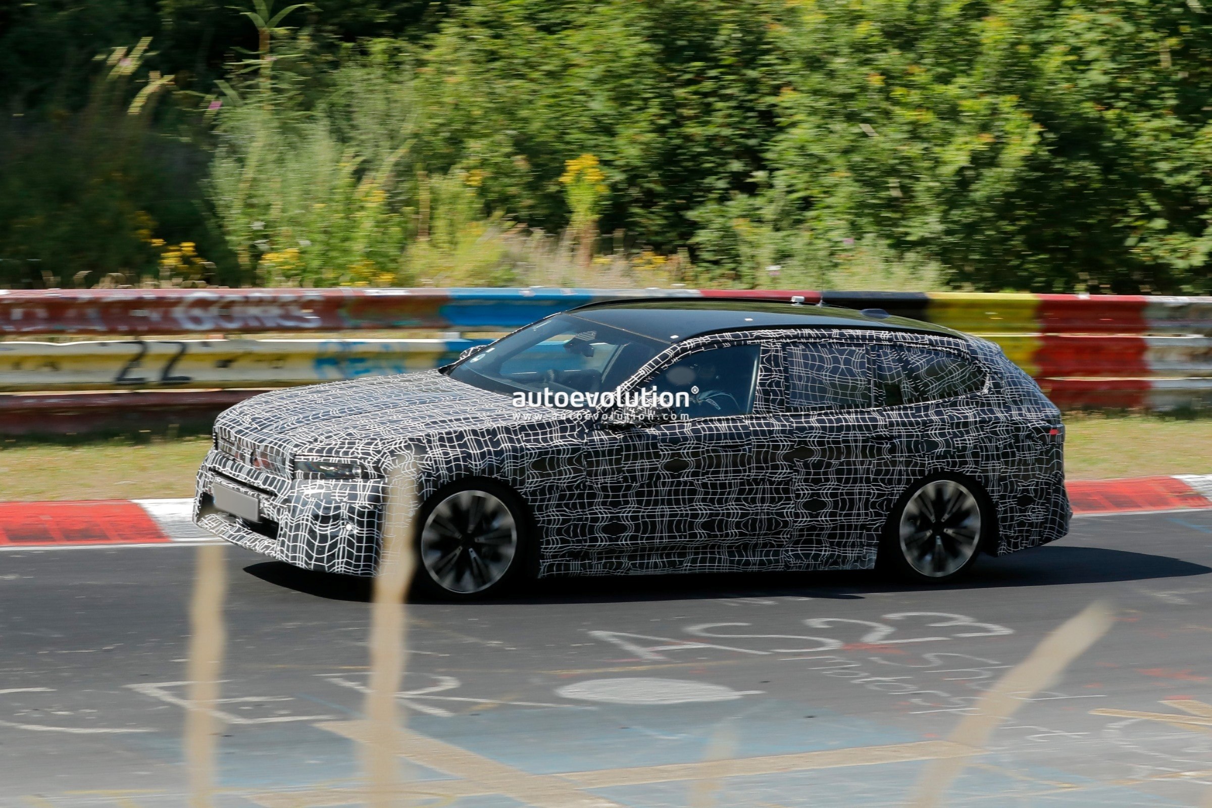 2028 BMW 5 Series Touring Facelift Shows Subtle Exterior Changes and Major Interior Updates