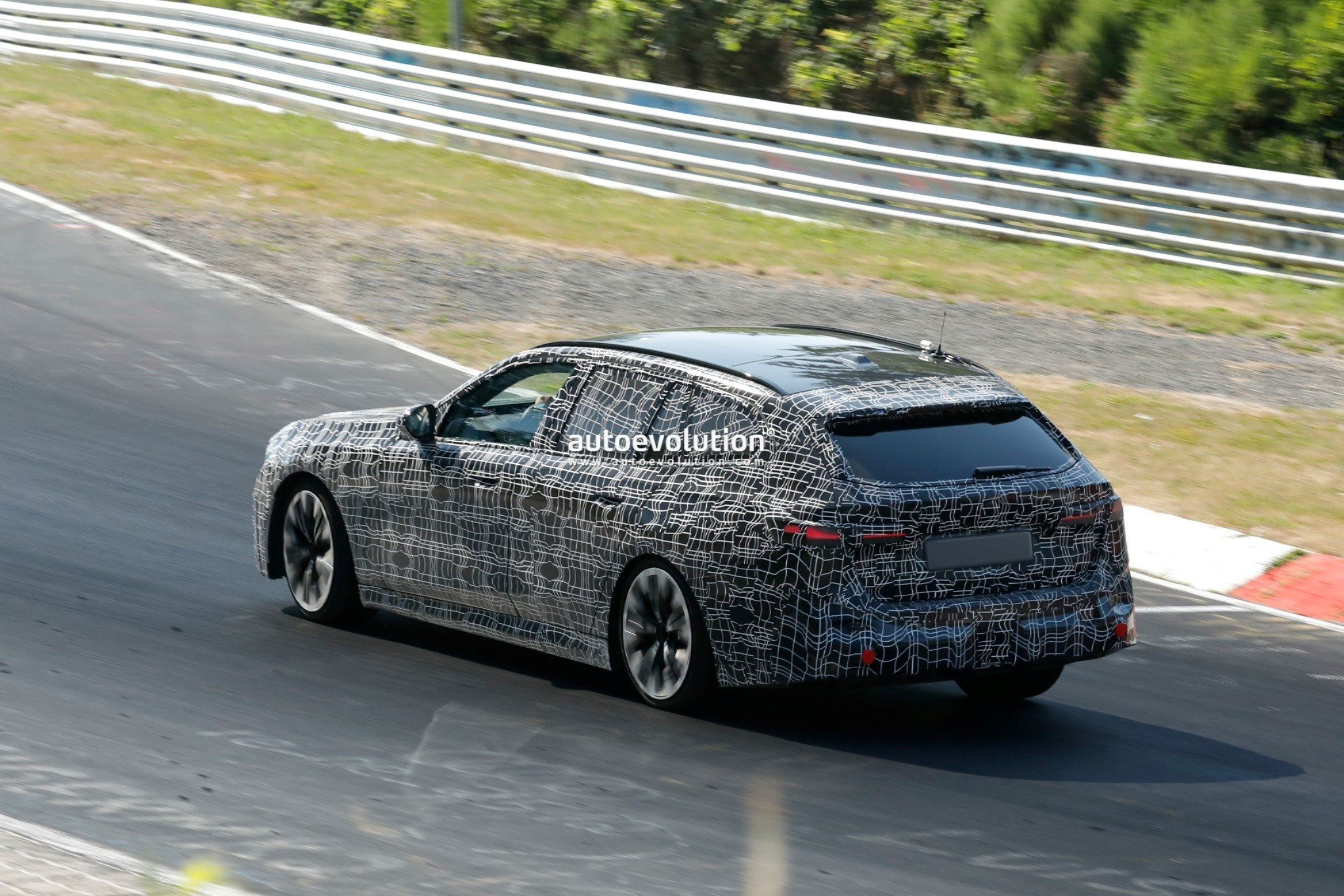 2028 BMW 5 Series Touring Facelift Reveals Subtle Design Shift and Advanced Tech