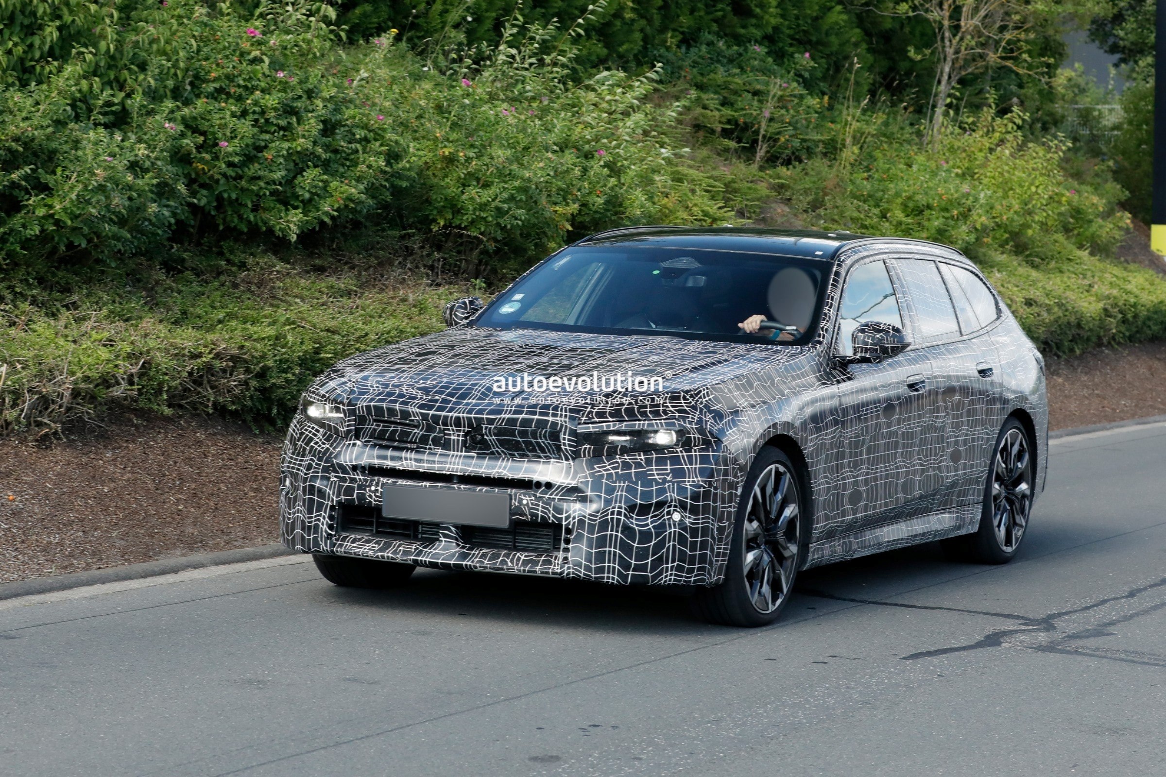 2028 BMW 5 Series Touring Facelift Reveals Subtle Design Shift and Advanced Tech