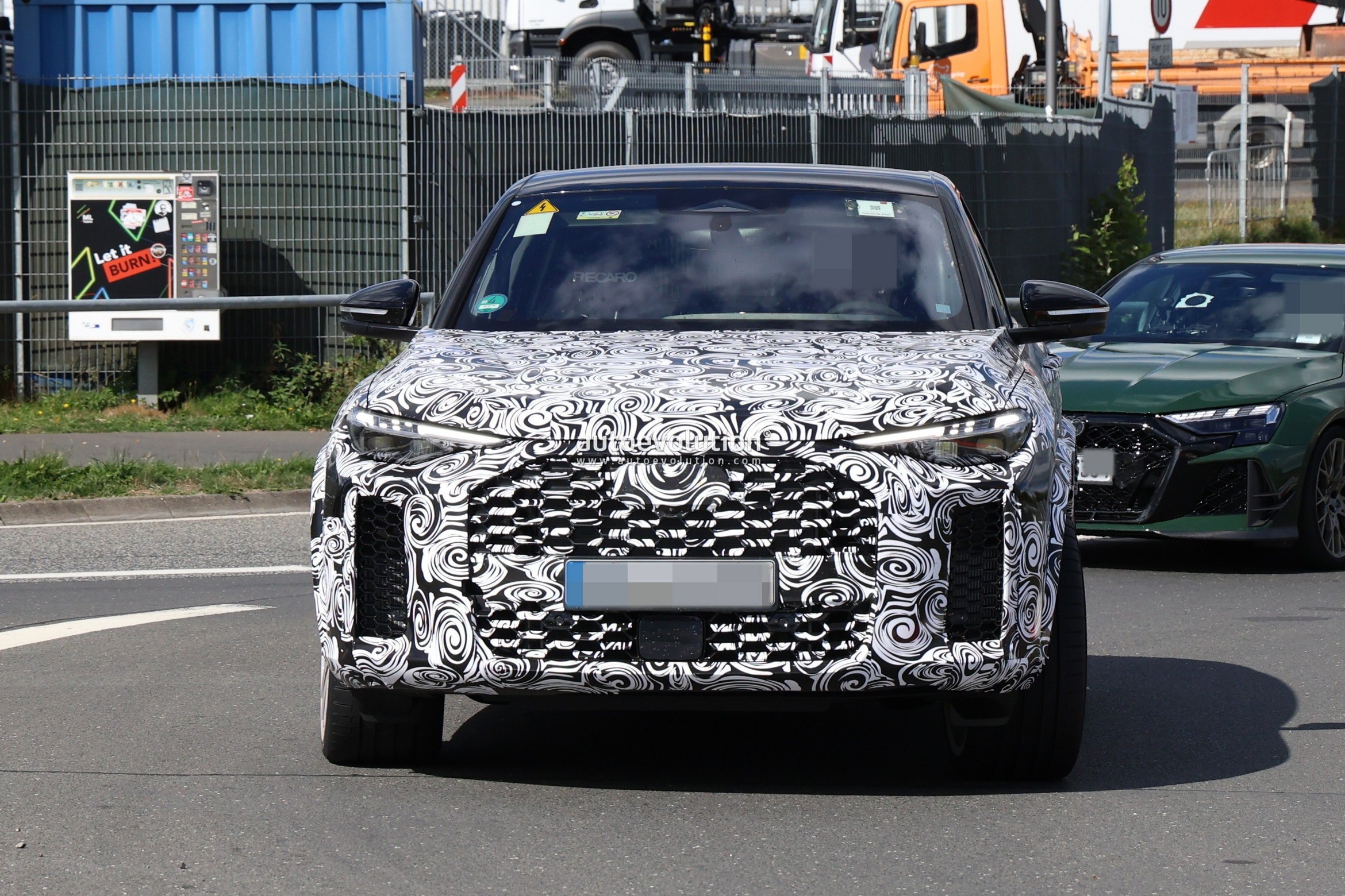Audi RS Q5 and RS Q5 Sportback Spotted with New Design and Electrified Powertrain