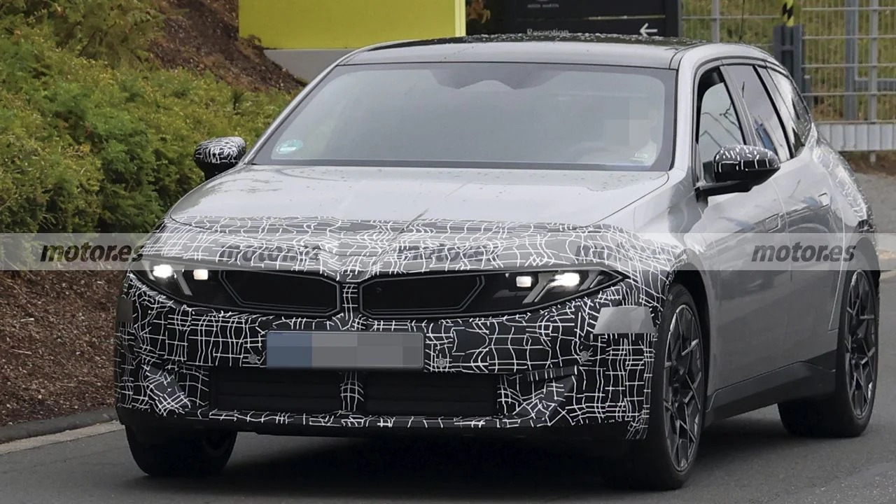 BMW i3 Touring Prototype Spotted, Electric Wagon Promises Up to 750 km Range