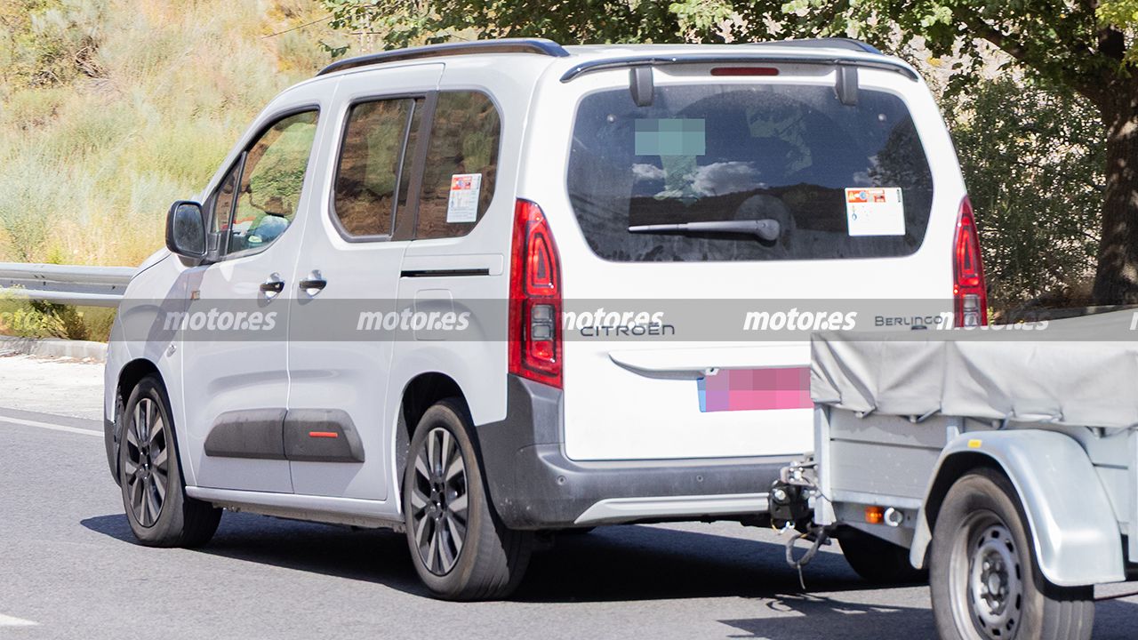 Citroën Berlingo Hybrid Spied During Testing With ECO Badge