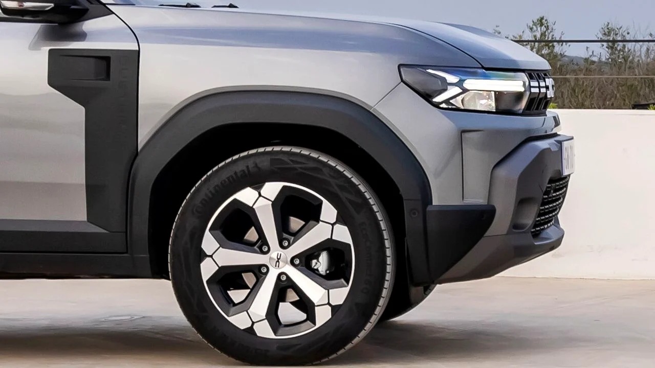 Dacia Plans Major Update for Duster in 2028 Amid Falling Sales